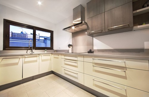 Urbanizacion Costabella Villa | Modern villa close to the beach in Costabella, Marbella