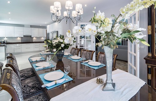 Marbella City Centre Villa | n n Stunning Mediterranean Villa in the heart of Marbellan