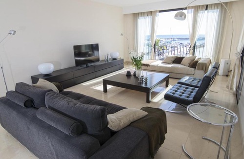 Puerto Banus Apartment | Paradise at Puerto Banus