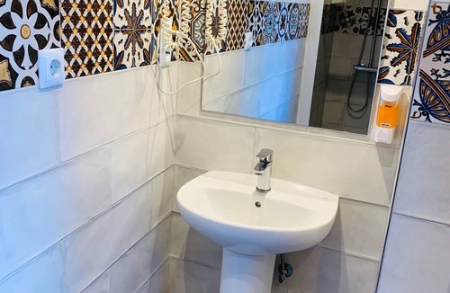 Marbella City Centre Hostel | Pension Aduar