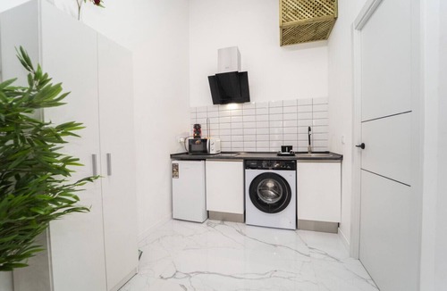 Benidorm Centro Apartment | Picasso Studio Beach-50m from the Sea