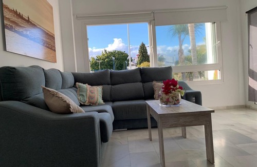 Puerto Banus Apartment | PUERTO BANUS BEACH, MAGNIFICENT APARTMENT 50 MTS FROM THE BEACH, CLOSE TO EVERYTHING