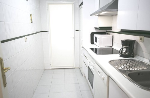 Marbella Apartment | Puerto Banus - Marbella nice apartment 10 minutes walk. Wifi. Garage