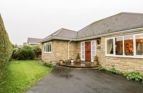 Scalby House | Sanderling