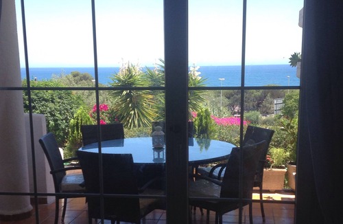 Cabopino Apartment | Spacious 2 bed 2 bath garden apartment with Mediterranean sea views
