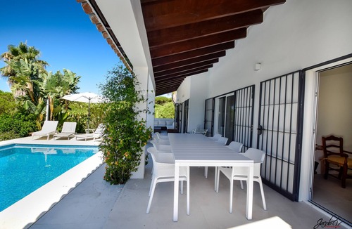 Elviria Villa | Spacious Family Villa with Pool & Sunny Garden
