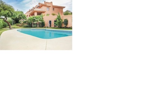 Artola House | Stunning 4 bedroom frontline golf town house