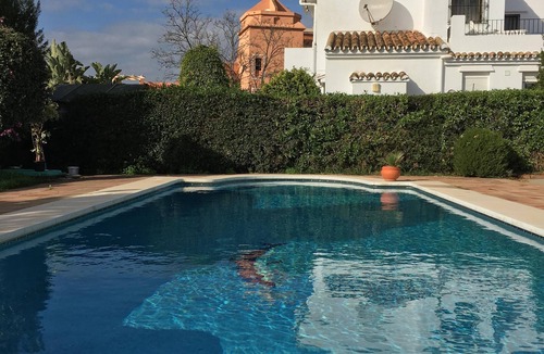 Urbanizacion Hacienda las Chapas House | Sunny villa with pool, 3 bed 3 bath, sea views