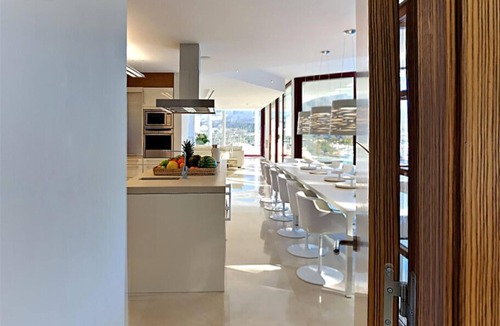 Nueva Andalucia Villa | Super modern villa with fantastic views