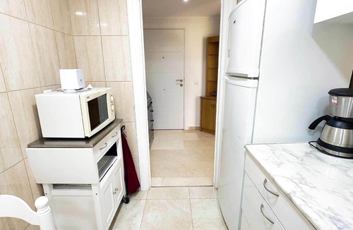 Marbella City Centre Apartment | Superb 1-Bedroom Apartment in Marbella Centre