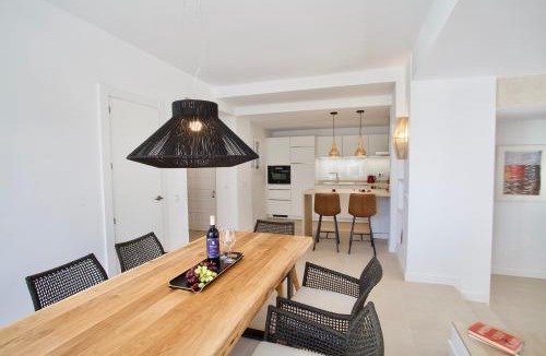 Nikki Beach Apartment | Top Apartment in Los Jardines de las Golondrinas
