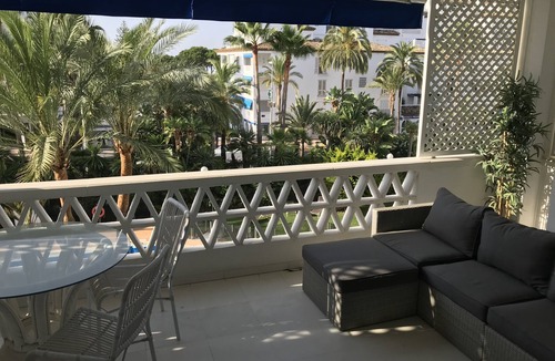 Puerto Banus House | URB Las Gaviotas