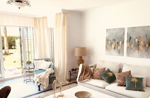 Nikki Beach Apartment | Vacation apartment in 1st beach row of White Pearl Beach II