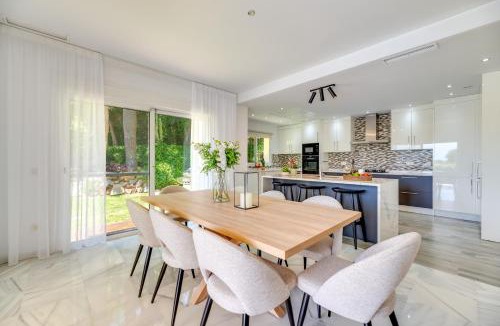Elviria Villa | VACATION MARBELLA I Villa Nadal, Private Pool, Lush Garden, Best Beaches at Your Doorstep