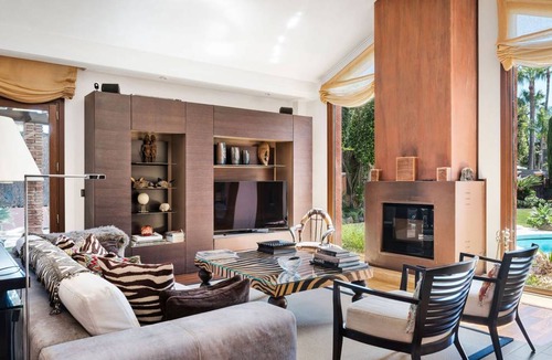 Marbella City Centre Villa | Villa ∙ 8 bedrooms ∙ 10 guests