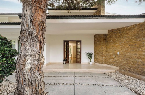 Urbanizacion Hacienda las Chapas Villa | Villa Anna | Pool Gym Cinema Spa Plunge Pool 7 Bedrooms