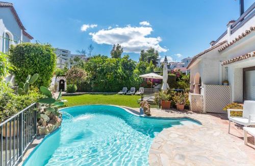 San Pedro de Alcantara Villa | Villa by the beach 5 bedrooms