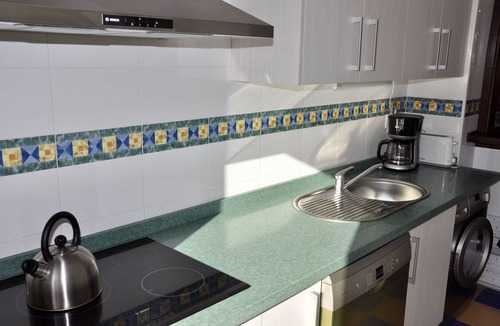 Marbella House | Villa for 8 with 360' view, walking distance BEACH, solarium, Pool.