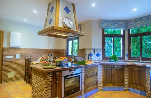 San Pedro de Alcantara Villa | Villa heated pool, BBQ