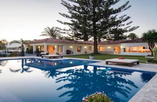 Elviria Villa | Villa Issabella by Rafleys