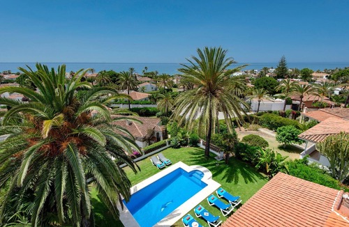 Urbanizacion Marbessa Villa | Villa Oasis Beach by Villa Plus