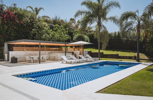 Nueva Andalucia Villa | Villa Orion - 4 Bed Family Villa In Golf Valley!