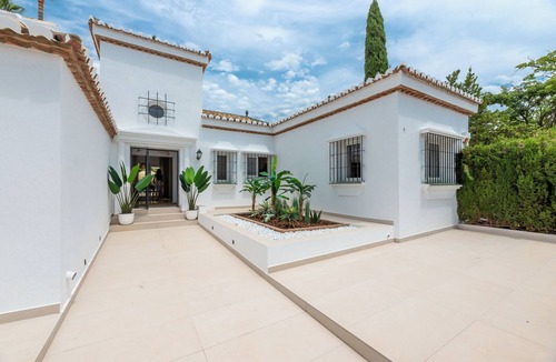 Nueva Andalucia Villa | VILLA SIRIO BY VACATION MARBELLA