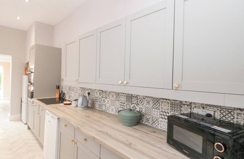 Scarborough Cottage | Westbourne House