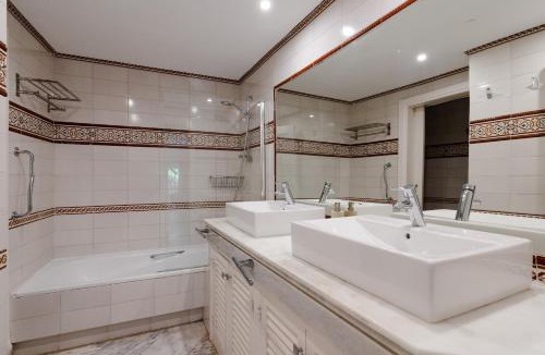 Nikki Beach Apartment | White Pearl Beach Elviria