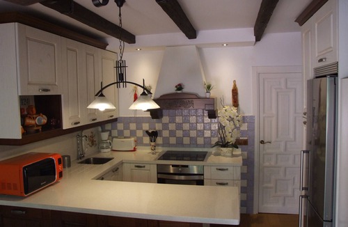 Urbanizacion Costabella House | With garden very close to the beach IN COSTABELLA BETWEEN KAPAS AND MONTEROS (WIFI)