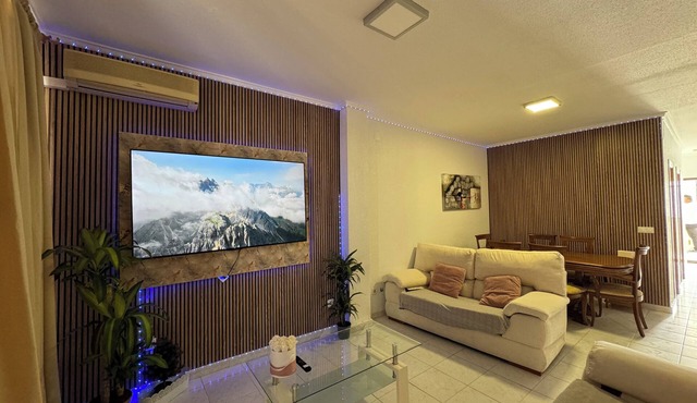 Sea view holiday apartment