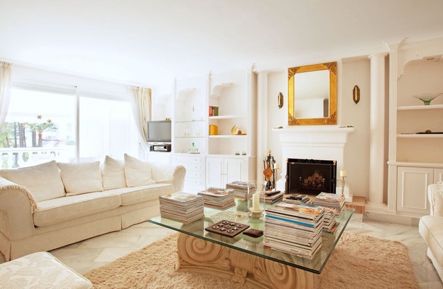 White Pearl beach D6