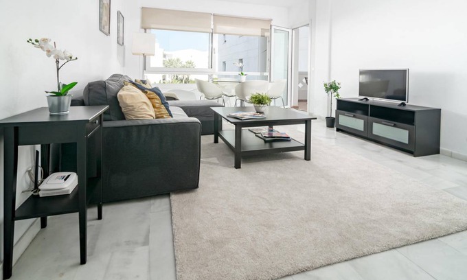 Puerto Banus Apartment | 100 m² Apartment ∙ 2 bedrooms ∙ 4 guests