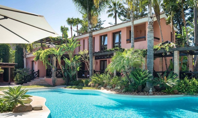 Marbella City Centre Villa | 100 m² Villa ∙ 8 bedrooms ∙ 10 guests