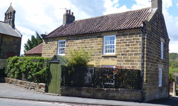 Cloughton Cottage | 105 m² Cottage ∙ 2 bedrooms ∙ 4 guests