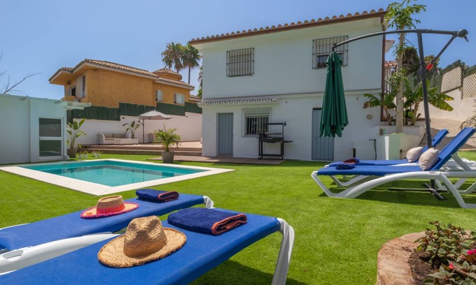 Urbanizacion Pinos Verdes Villa | 134 m² Villa ∙ 4 bedrooms ∙ 8 guests