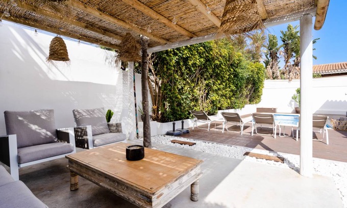 Urbanizacion Costabella Villa | 195 m² Villa ∙ 3 bedrooms ∙ 6 guests