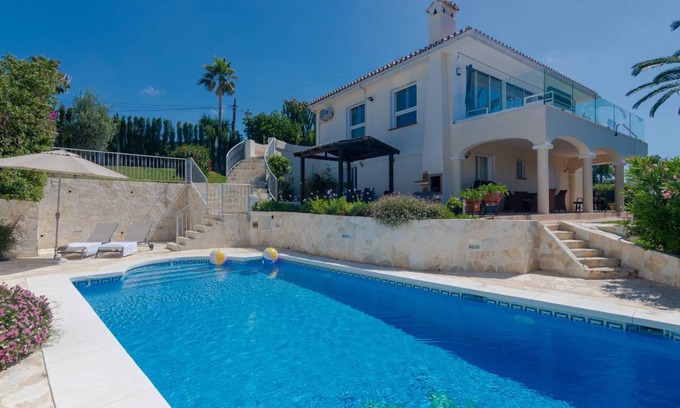 Elviria Villa | 200 m² Villa ∙ 4 bedrooms ∙ 10 guests