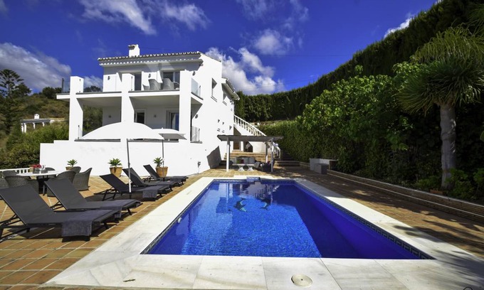 Urbanizacion el Rosario Villa | 220 m² Villa ∙ 4 bedrooms ∙ 8 guests