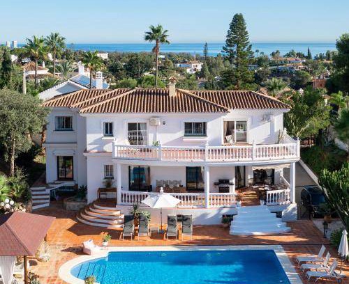 Urbanizacion el Rosario Villa | 435 m² Villa ∙ 6 bedrooms ∙ 12 guests