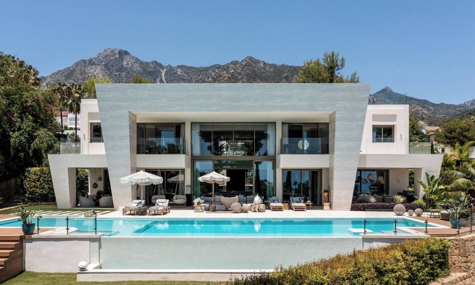 Marbella Villa | 5 bedroom villa in Sierra Blanca, Marbella