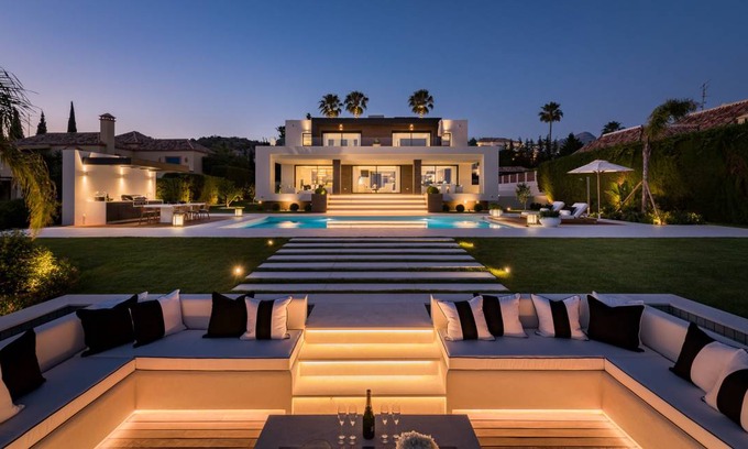 Nueva Andalucia Villa | 538 m² Villa ∙ 6 bedrooms ∙ 12 guests
