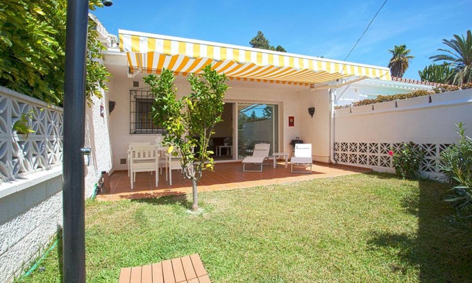 Urbanizacion Costabella House | 65 m² House ∙ 1 bedroom ∙ 2 guests