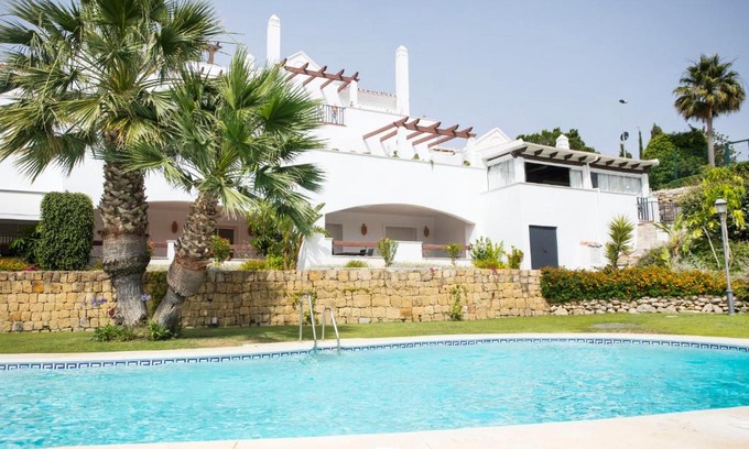 Marbella House | Aloha Royal, Calle Auriga, 29660 Marbella, Málaga, Spain