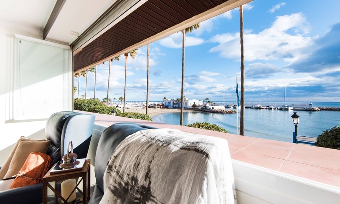 Marbella City Centre Apartment | Beach Front Apartment-1st Line