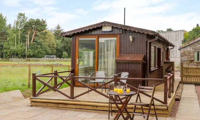 Scalby Cottage | Cabin ∙ 1 bedroom ∙ 2 guests