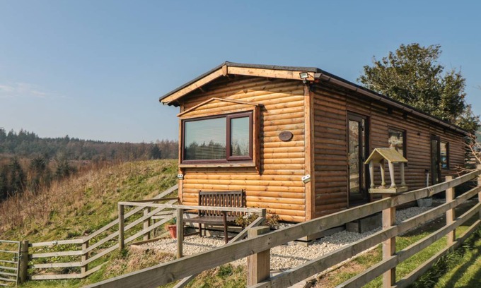 Cloughton Cottage | Cabin ∙ 1 bedroom ∙ 2 guests