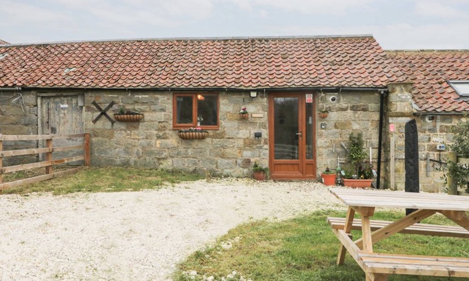 Cloughton Cottage | Cabin ∙ 1 bedroom ∙ 2 guests