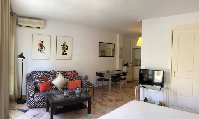 Nikki Beach Apartment | Comfortable in Elviria