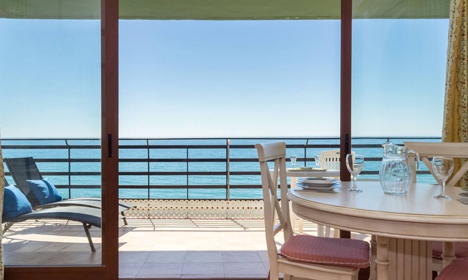 Marbella City Centre Apartment | Holiday Rental Apartments by the sea